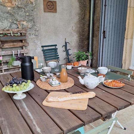 Bed and Breakfast Domaine De Capoulade Narbona Esterno foto