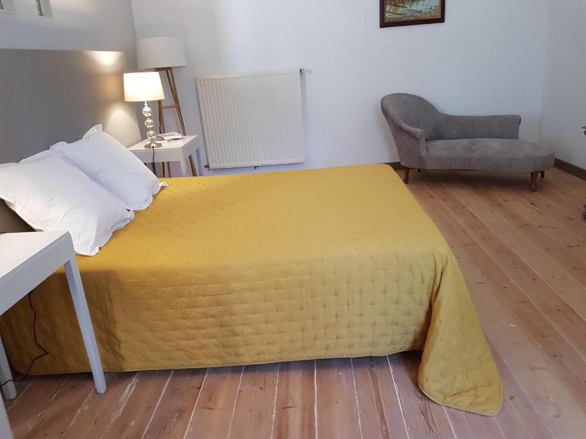 Bed and Breakfast Domaine De Capoulade Narbona Esterno foto